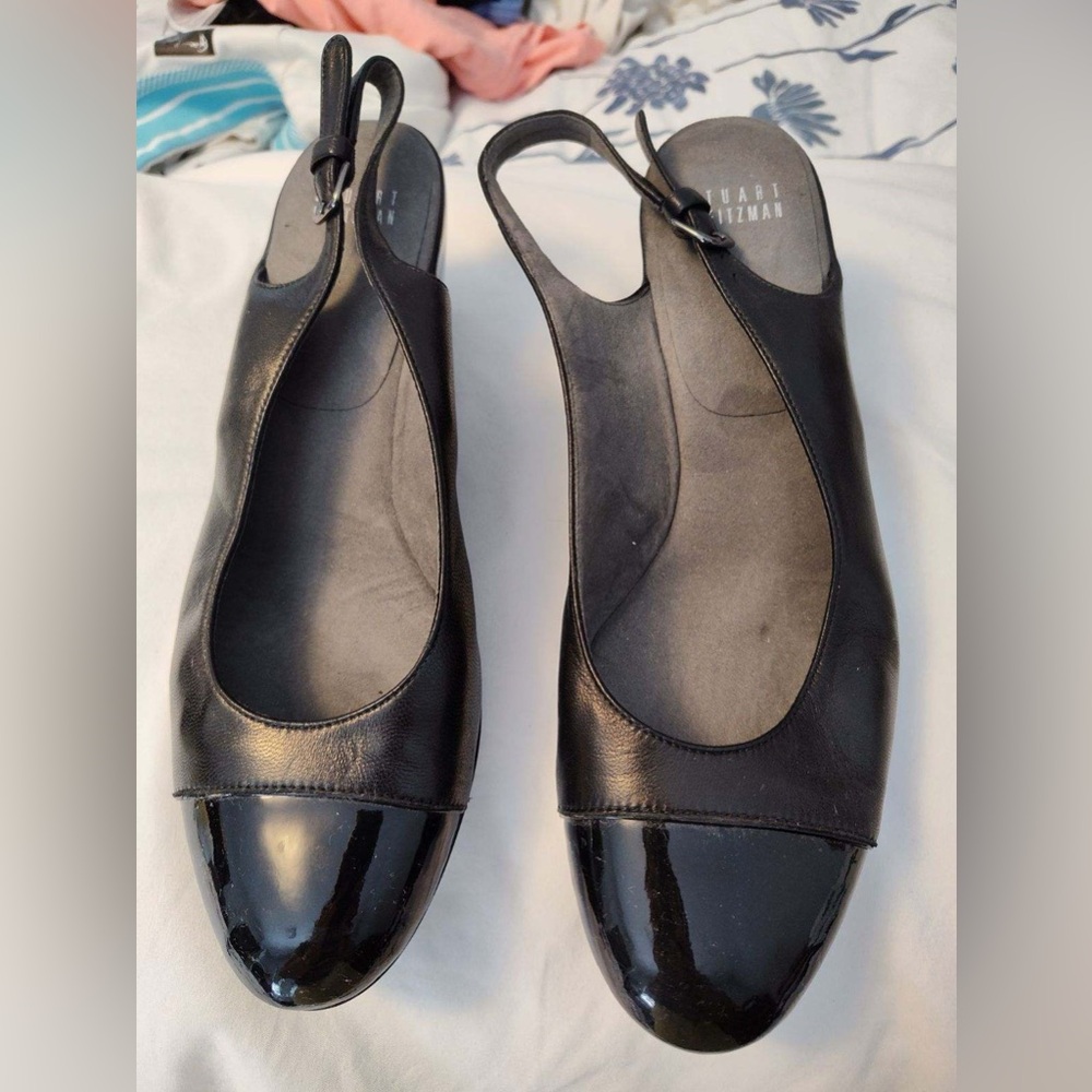 Stuart weitzman size 9.5, runs small